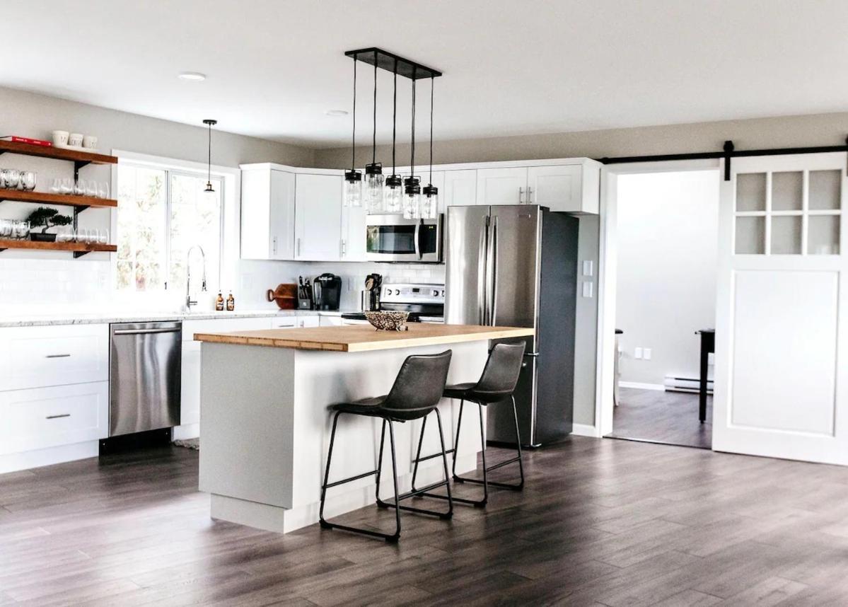 Stunning Home With Amazing Views Near The City Victoria Luaran gambar