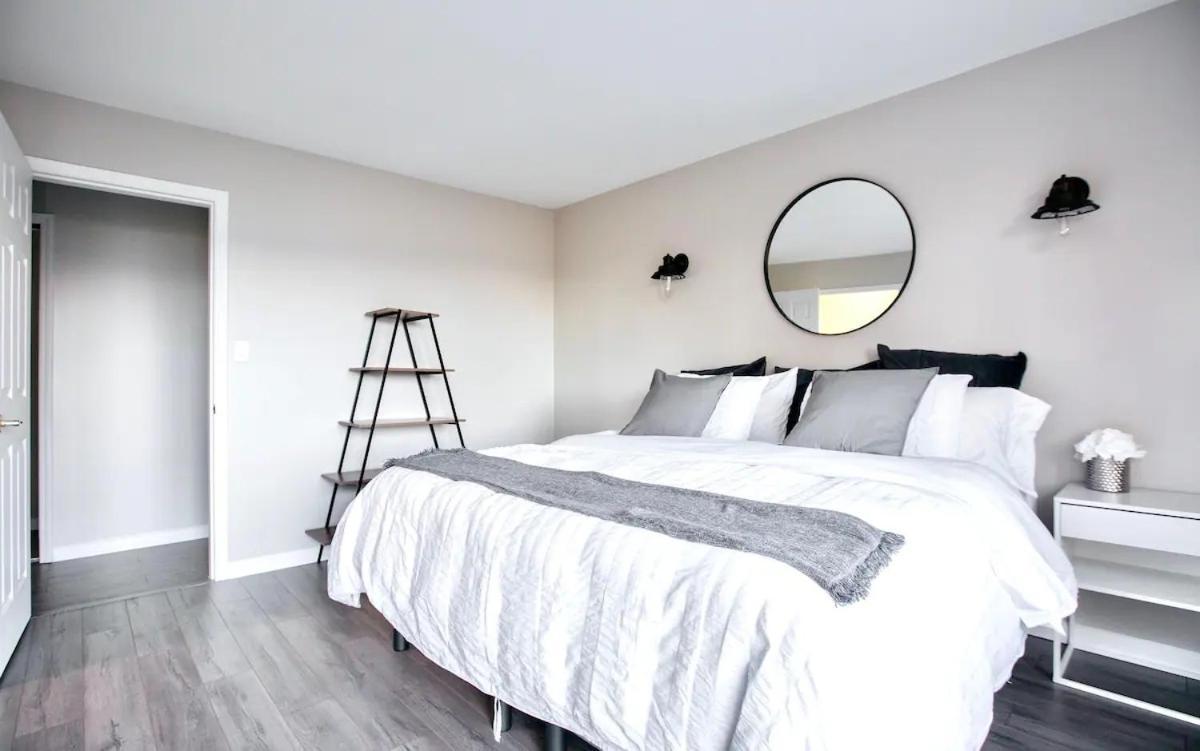 Stunning Home With Amazing Views Near The City Victoria Luaran gambar